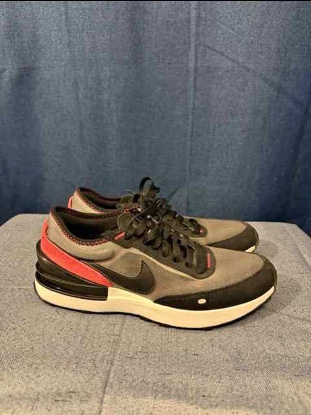 Nike Waffle One Sneakers Red and Black 6Y